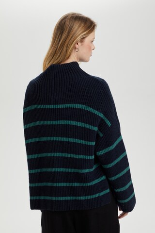 SOAKED IN LUXURY Sweater 'Thusnelda' in Blue