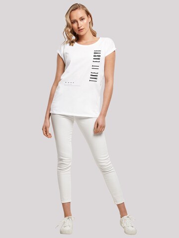 T-shirt 'Take It Easy' F4NT4STIC en blanc