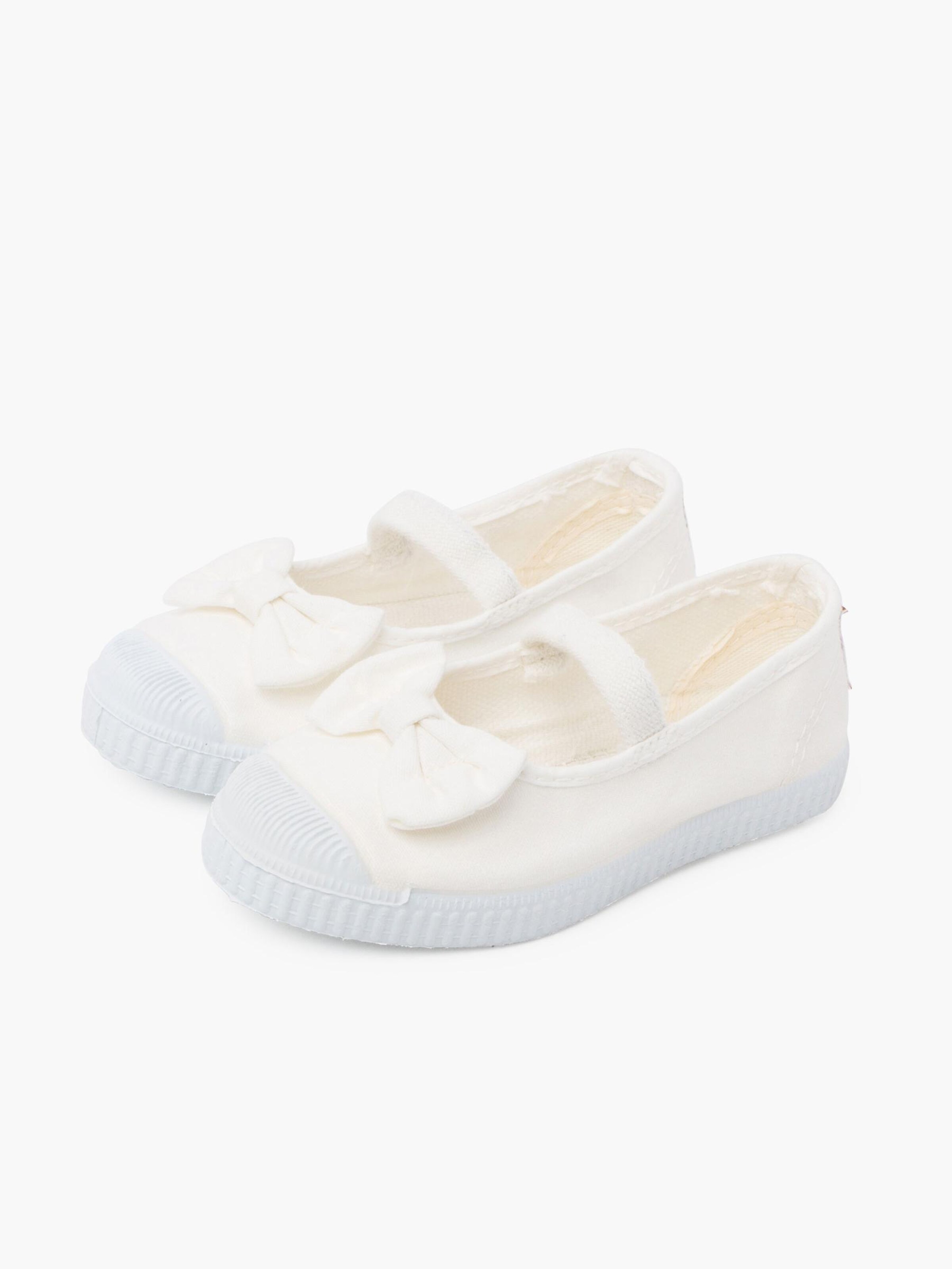 Pisamonas Ballet Flats in White