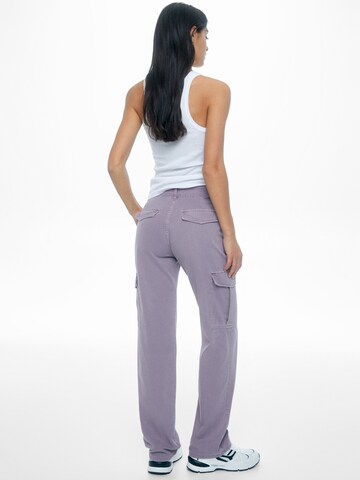 Pull&Bear Wide leg Cargo jeans in Purple