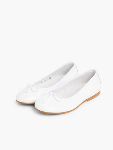 Pisamonas - Sabrina em branco