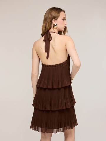 MOTIVI Dress in Brown