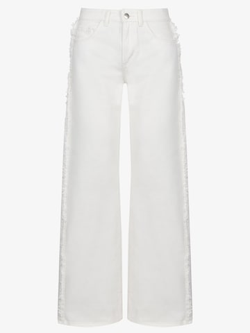 FEMSSY Loosefit Jeans i hvid: forside