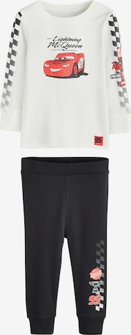 Next Yöpuku värissä beige: etupuoli