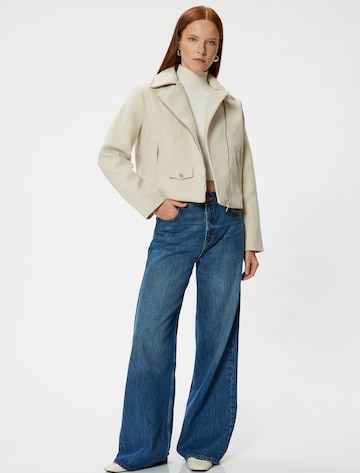 Koton Tussenjas in Beige