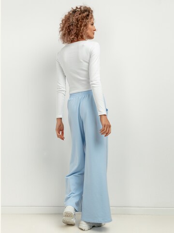 TESSITA Wide Leg Hose in Blau