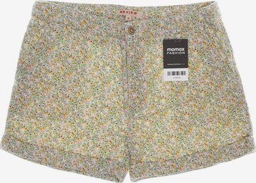 Review Shorts in M in Green: front