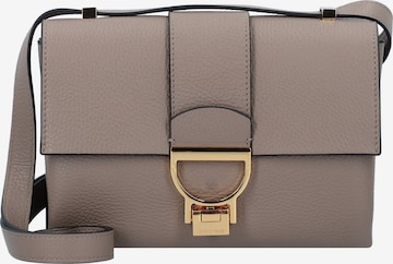 Coccinelle Umhängetasche 'Arlettis' in Braun: Vorderseite