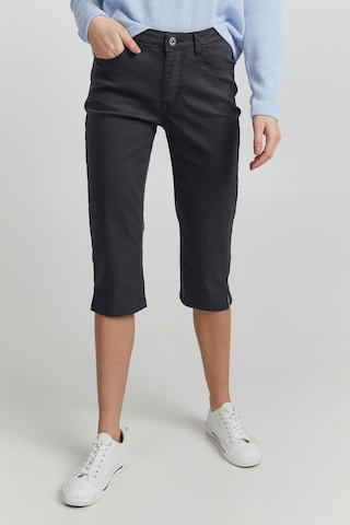 Oxmo Slim fit Pants in Black: front