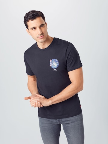 LEVI'S ® Regular Shirt 'Graphic Set In Neck' in Black: front