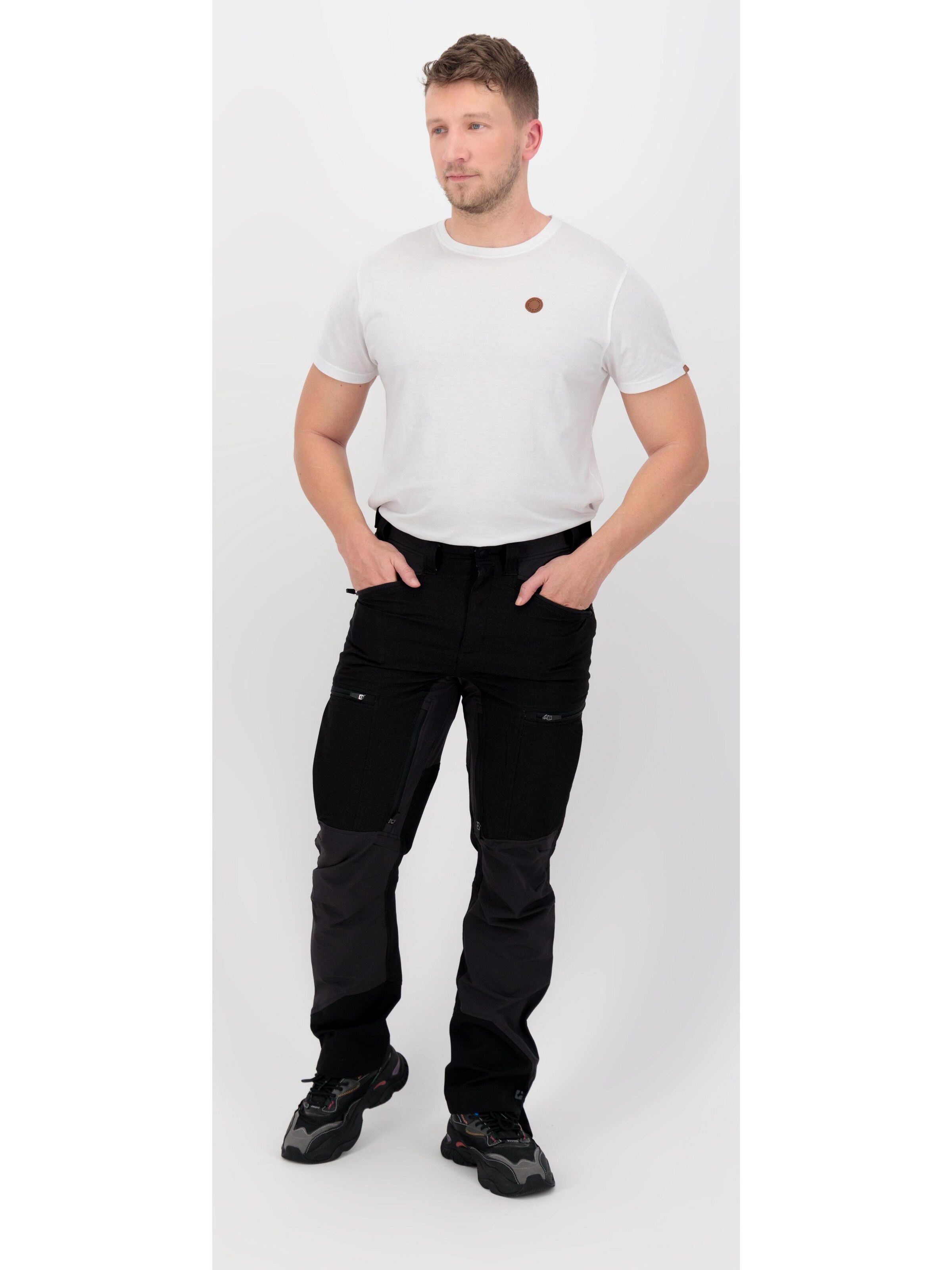 KILLTEC Slimfit Funktionshose 'KOW 93'‌‌‌‌‌‌‌‌‌‌ in Schwarz: Vorderseite