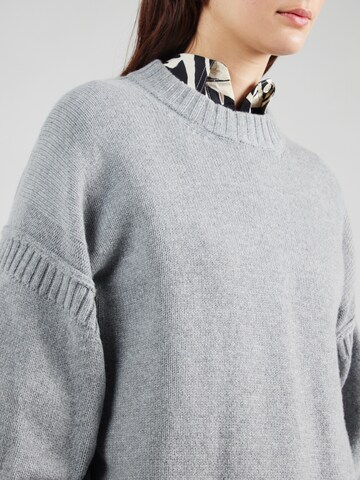 TOPSHOP Oversized sweater in Grey