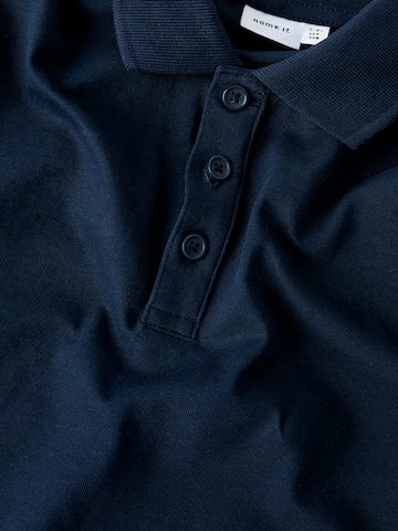 NAME IT Μπλουζάκι 'NKMKALLY' σε μπλε