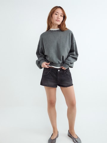 BALMOHK Sweatshirt in Grau