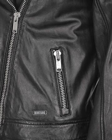 MUSTANG Übergangsjacke in Schwarz