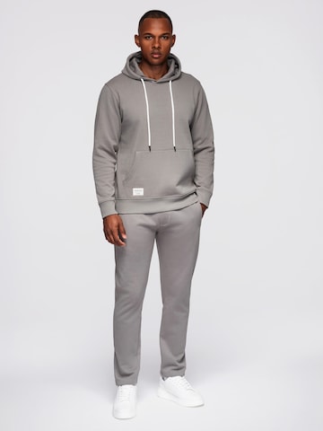 Ombre Joggingpak 'Z120' in Grijs: voorkant