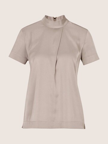 MADELEINE Bluse in Braun: Vorderseite
