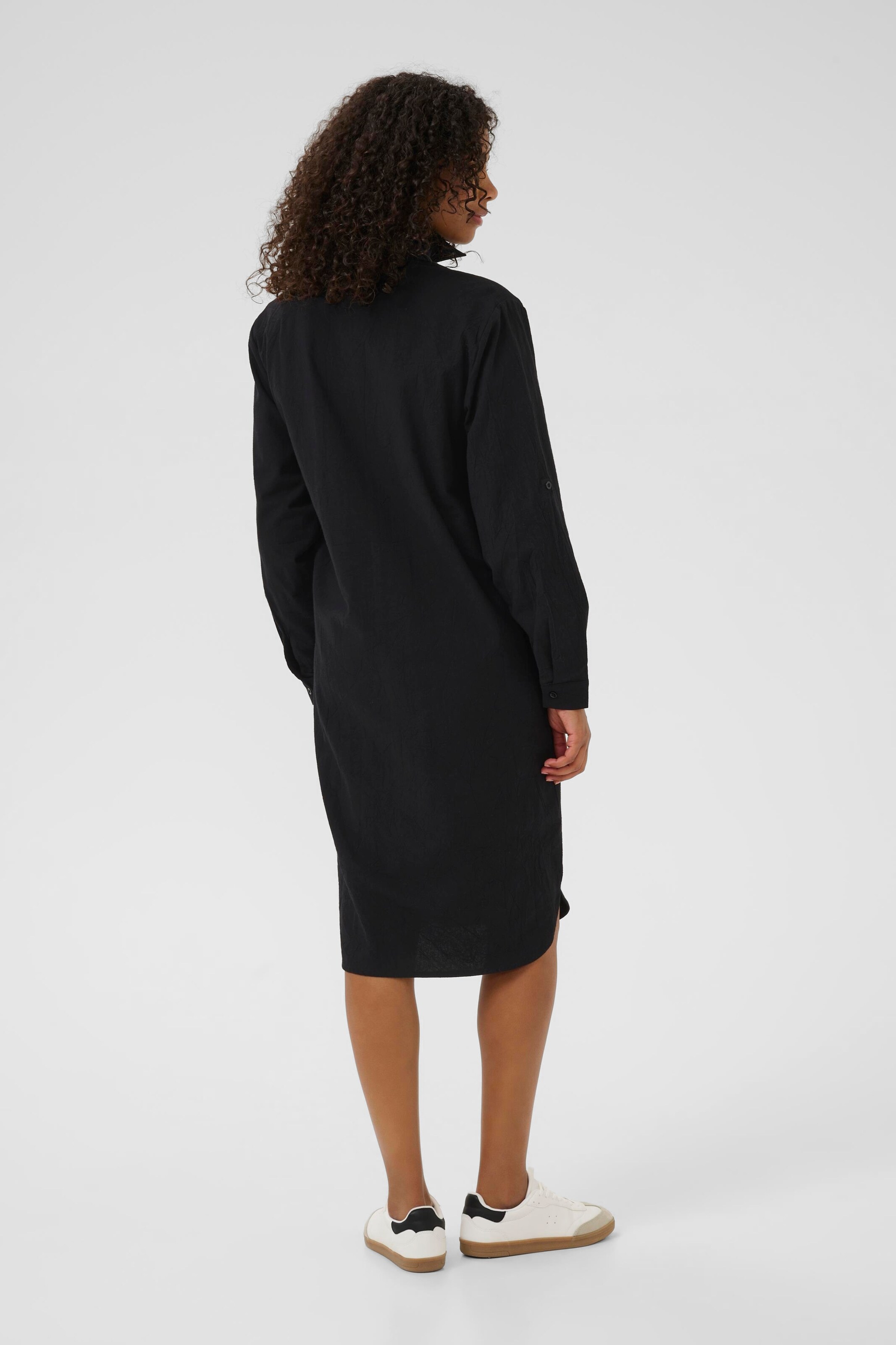 Kaffe Košilové šaty – černá