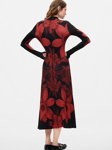 Desigual Платье в Черный