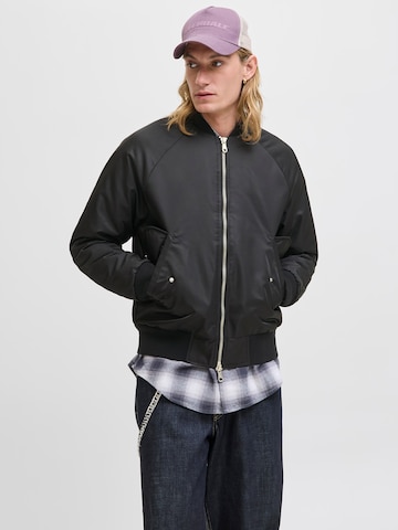 JACK & JONES - Chaqueta de entretiempo 'JCOMOTION' en negro: frente