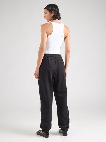 Calvin Klein Конический (Tapered) Штаны в Черный
