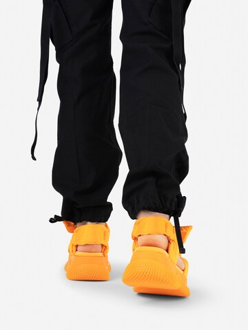 BRONX Sandalen met riem 'Bru-Te' in Oranje