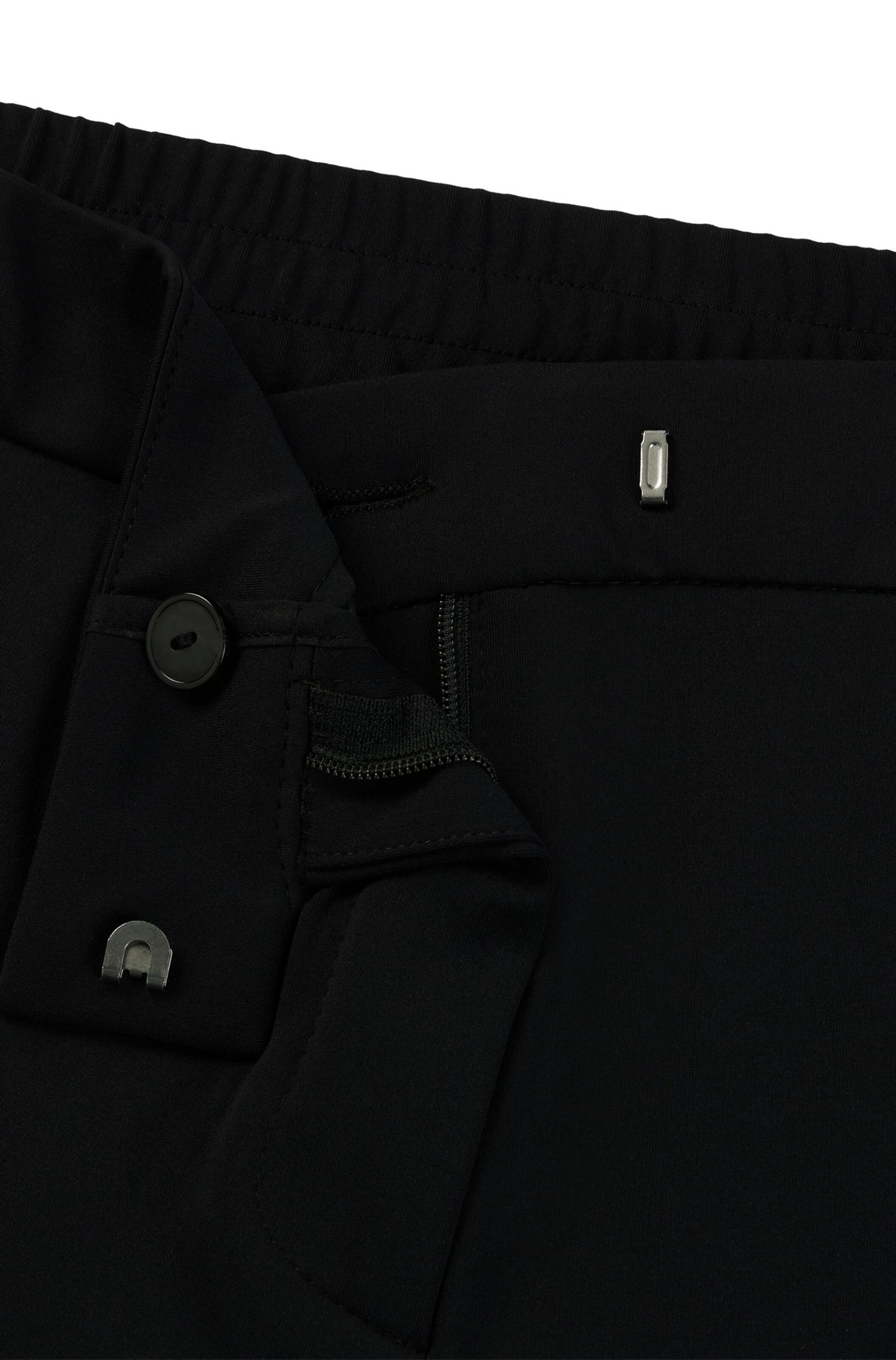 Slimfit Pantaloni eleganți 'Tobaluka10' de la BOSS pe negru