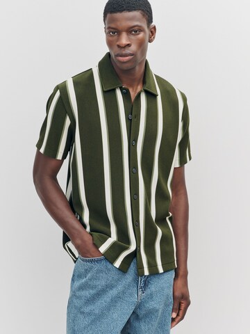 Next - Regular Fit Camisa em verde: frente
