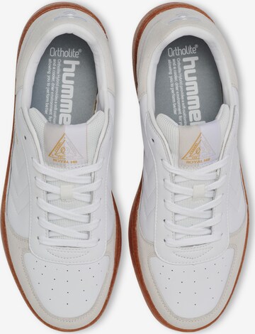 Hummel Sneaker in Grau