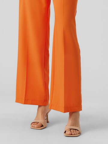 VERO MODA Wide Leg Suorat housut 'ZELDA' värissä oranssi