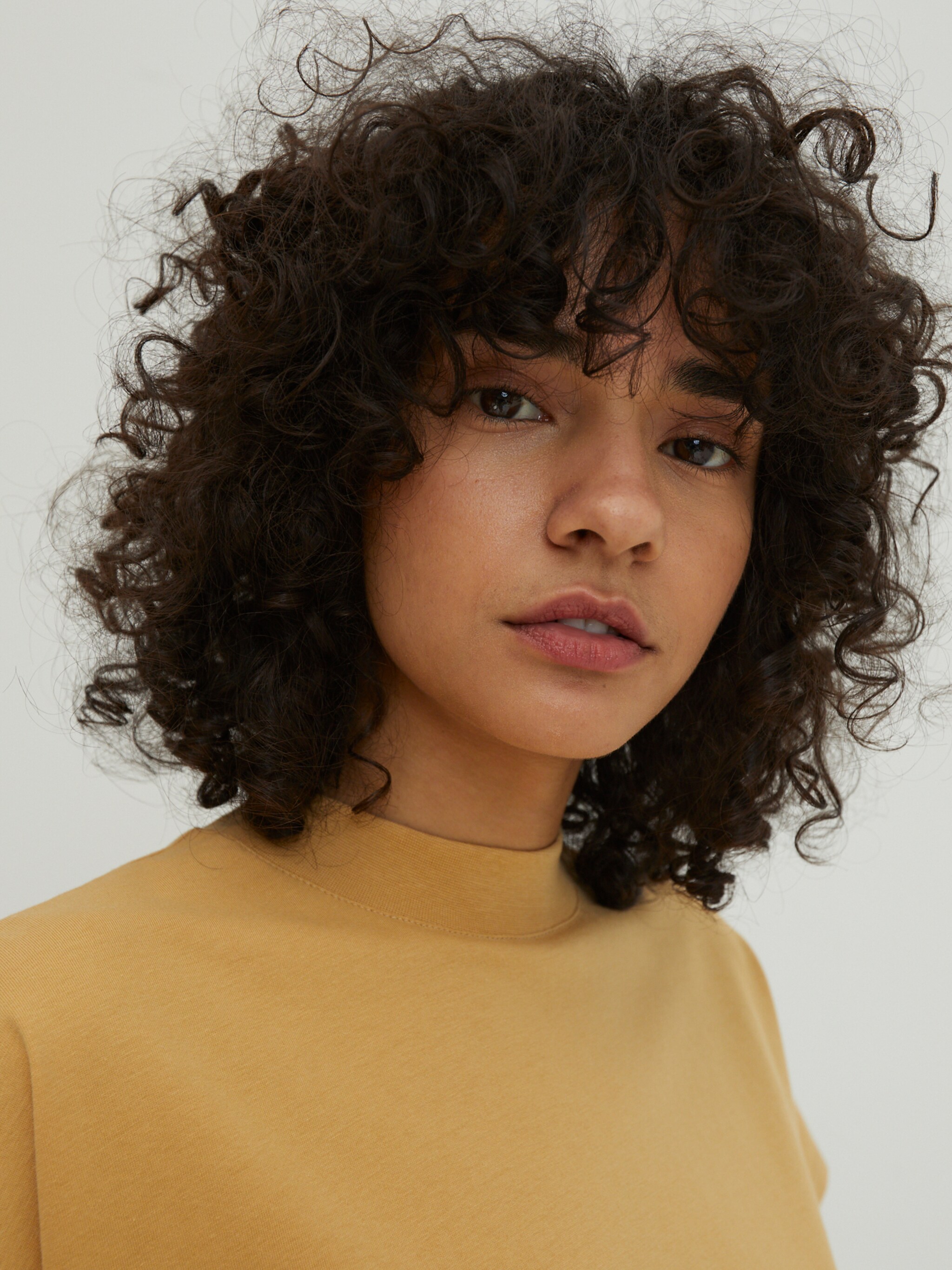 EDITED Produkte Shirt 'Aleah' curry