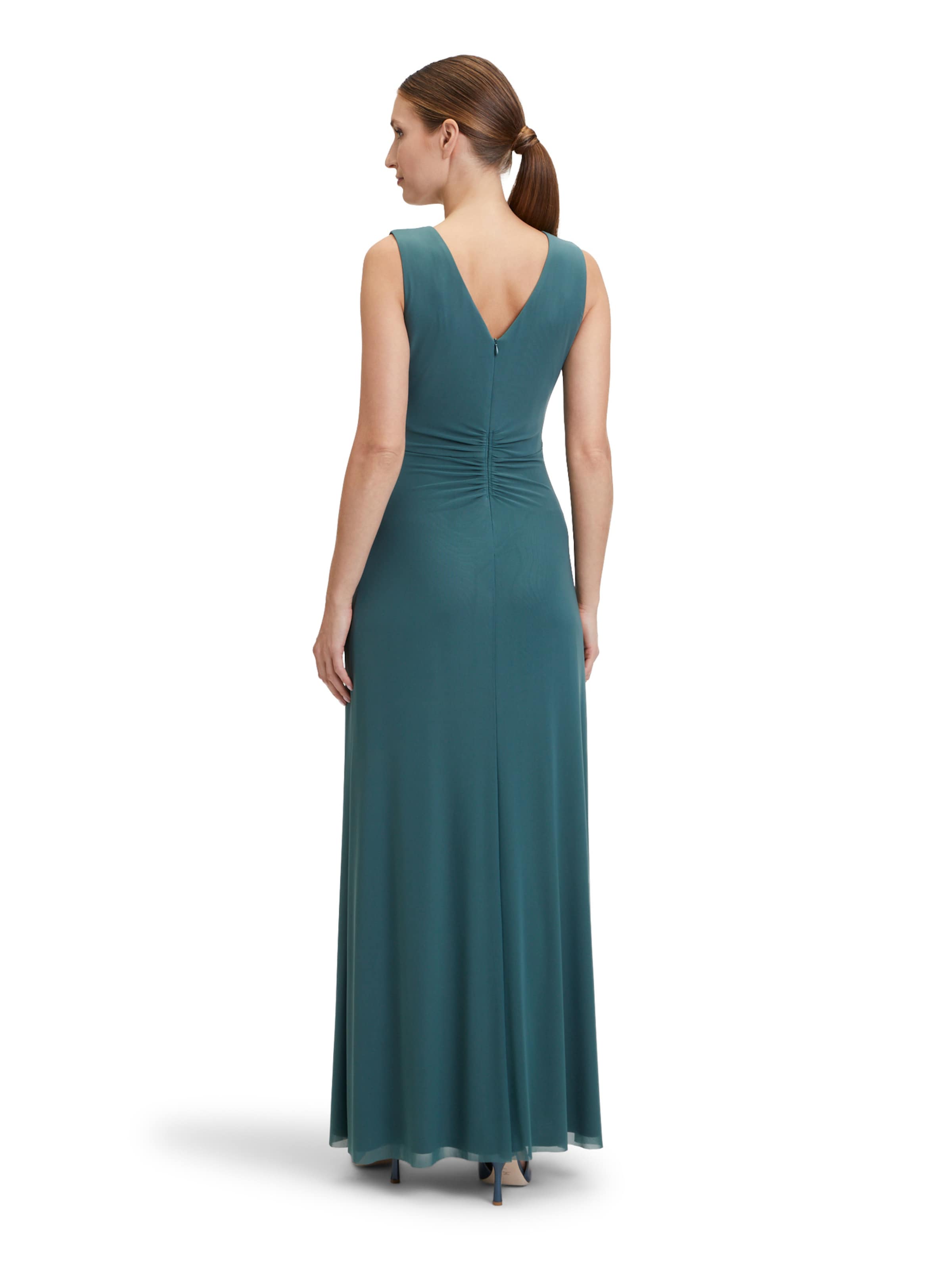 Vera Mont Evening dress in Green