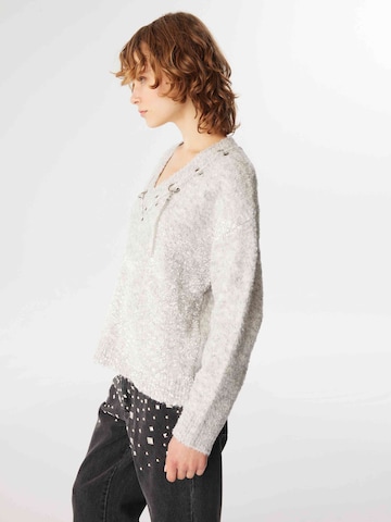 Twist Pullover in Grau