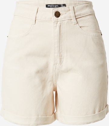 Nasty Gal Regular Shorts in Beige: predná strana