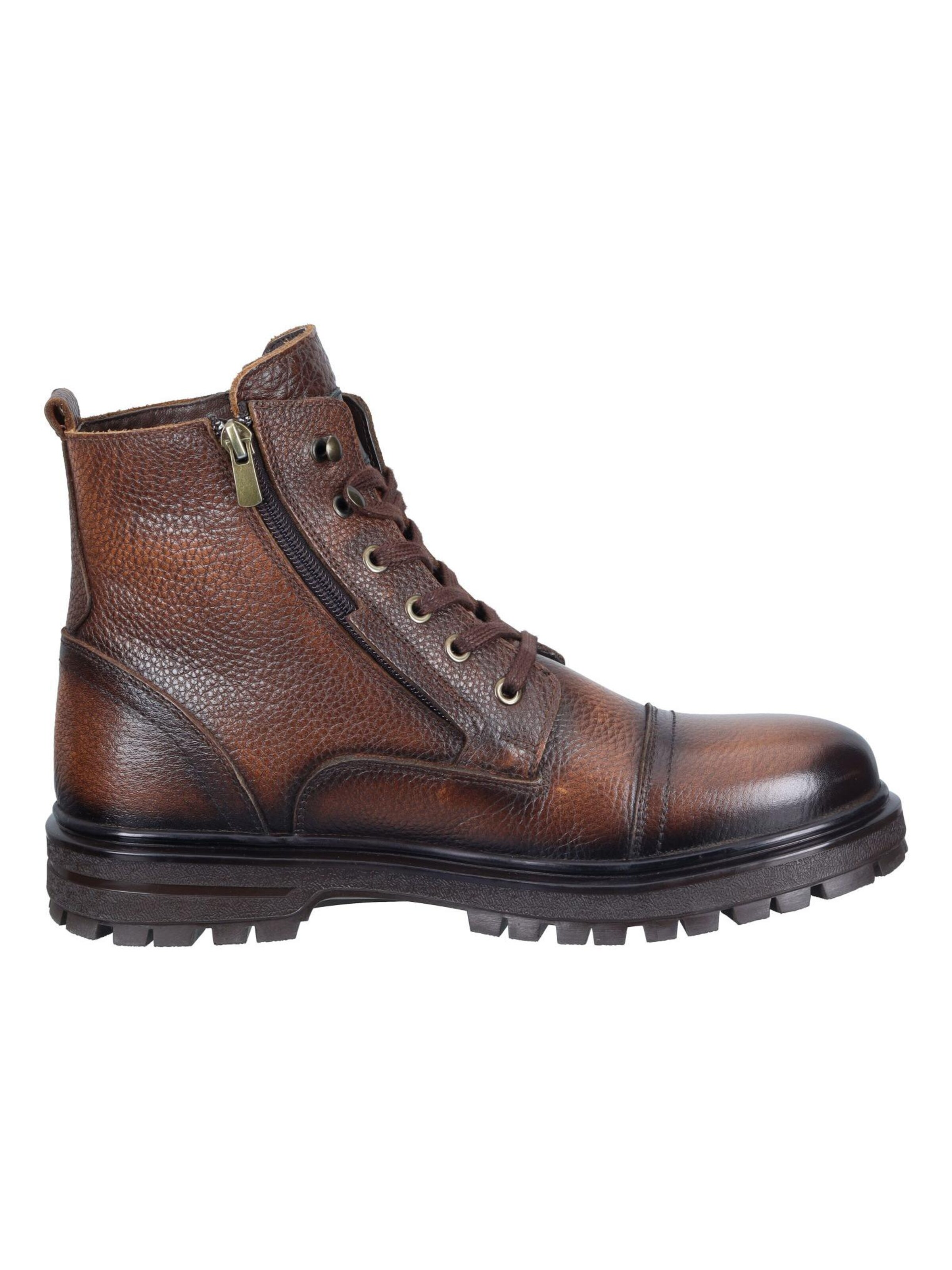 MANITU Boots in Brown