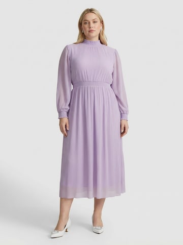 Guido Maria Kretschmer Curvy Mekko 'Kate' värissä lila: etupuoli