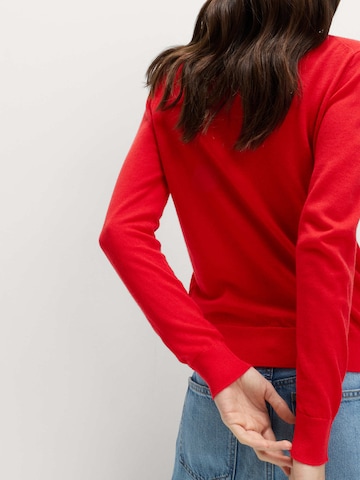 Pullover di Marks & Spencer in rosso