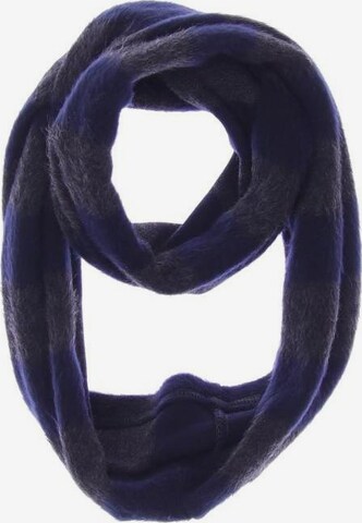 George Gina & Lucy Scarf & Wrap in One size in Blue: front