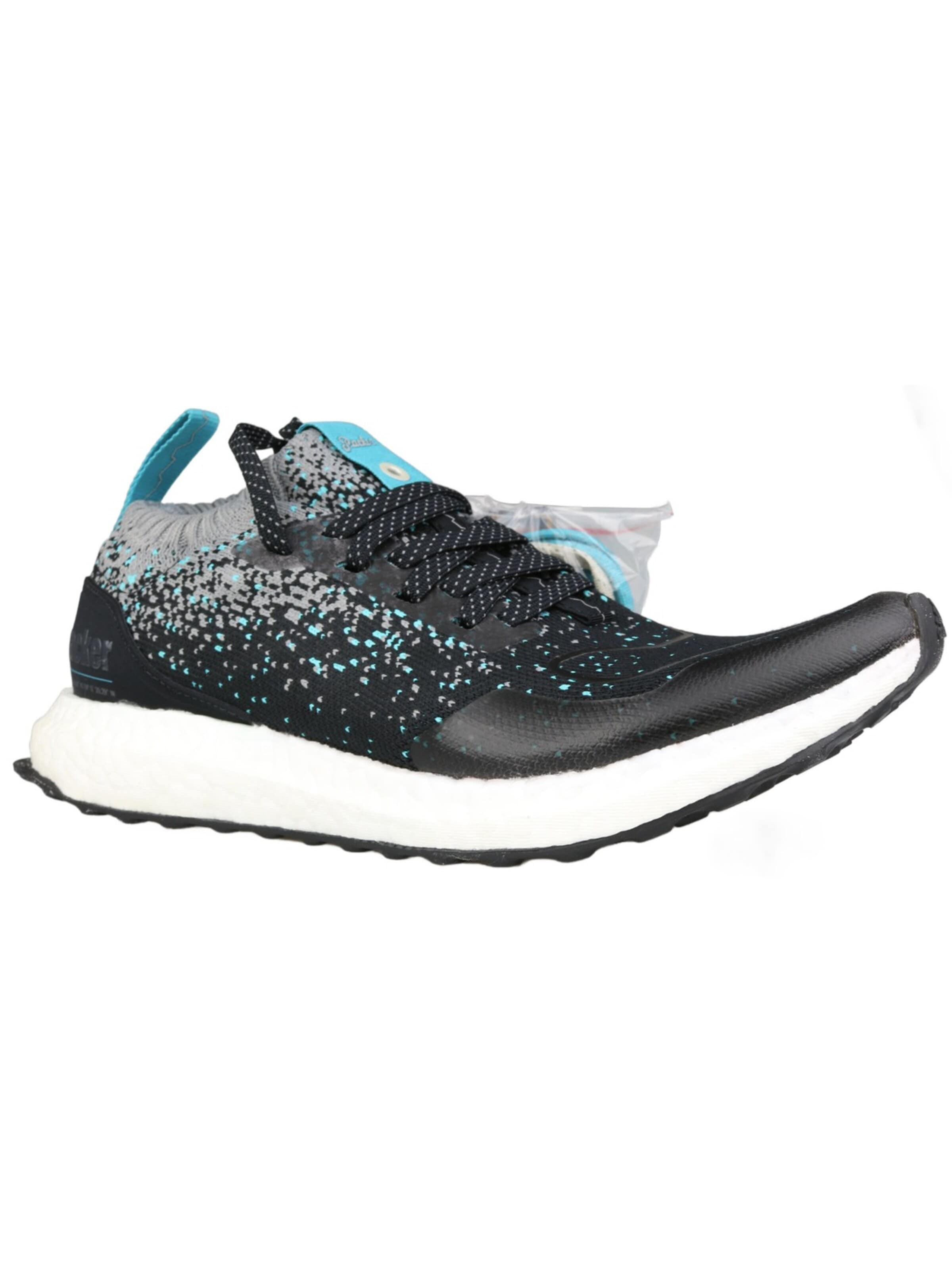 Scarpa sportiva 'Adidas Ultra Boost CM7882' di ADIDAS PERFORMANCE in nero: frontale