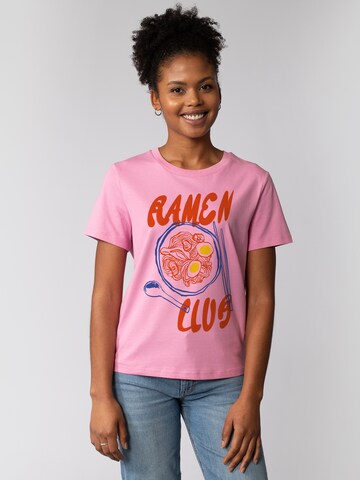 Watapparel Shirt 'Ramen Club' in Roze: voorkant