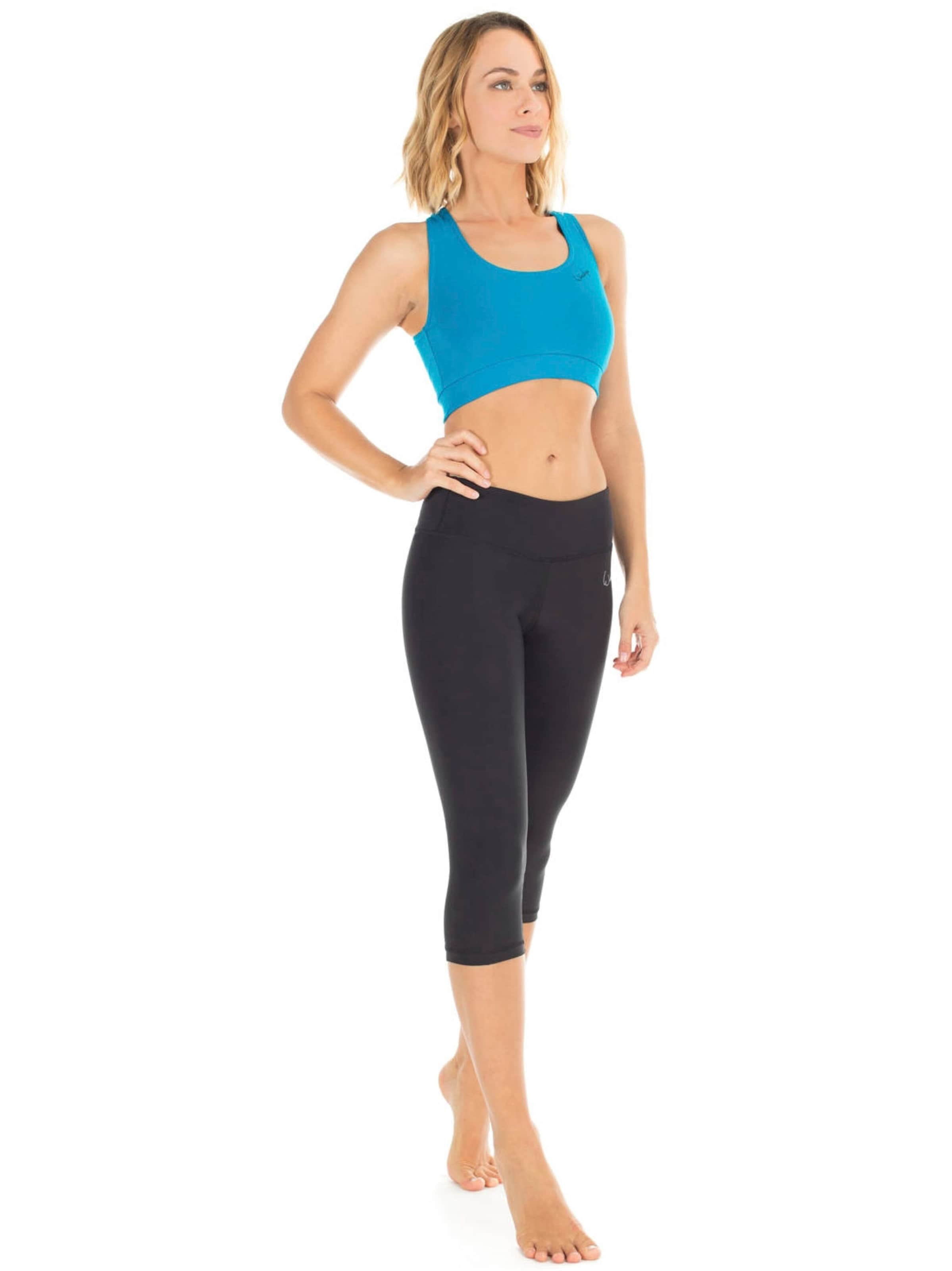 Winshape Skinny Urheiluhousut 'AEL202' värissä musta