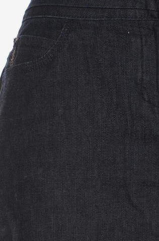 Armani Jeans Skirt in XXL in Blue