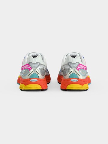 balts saucony Skriešanas apavi 'PROGRID OMNI 9'
