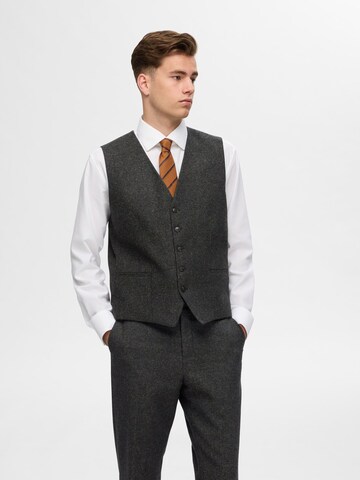 SELECTED HOMME Vest in Grey: front