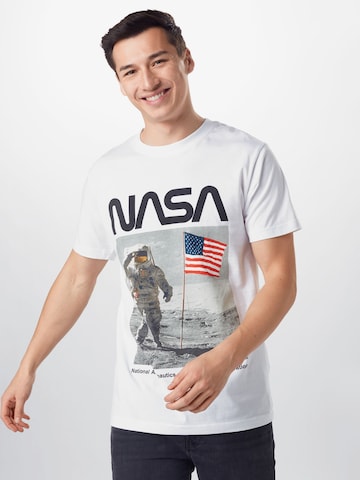 Mister Tee Shirt 'NASA' in Wit: voorkant