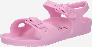 BIRKENSTOCK - Sapatos abertos 'Rio' em rosa: frente