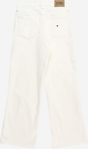TOMMY HILFIGER Szeroka nogawka Jeansy w kolorze biały