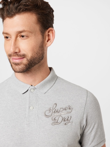 Superdry - Regular Fit Camisa em cinzento