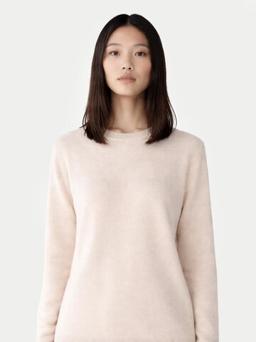 GOBI Cashmere Trui 'Women's Essential Cashmere Crewneck Sweater' in Wit