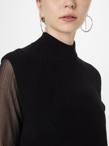 Pullover 'BELIANE' di DRYKORN in nero